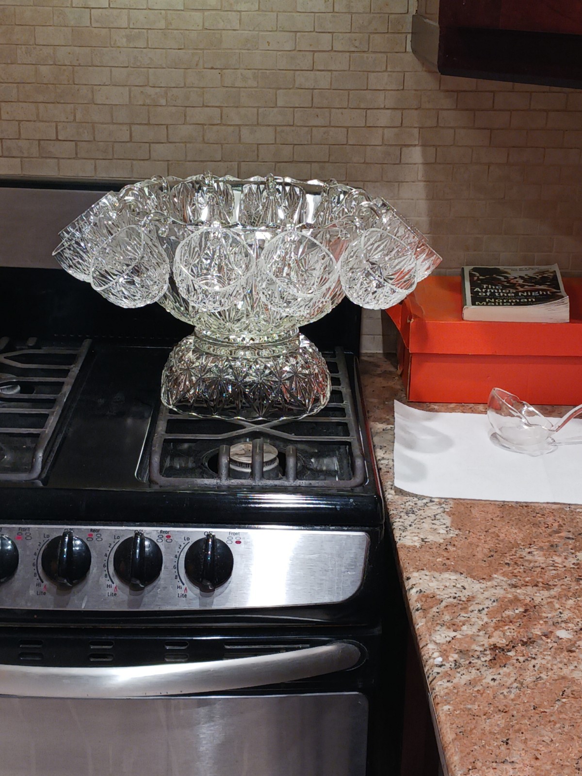 Vintage 1960s HazelWare 15pc. Williamsburg Crystal Punch Bowl Set.