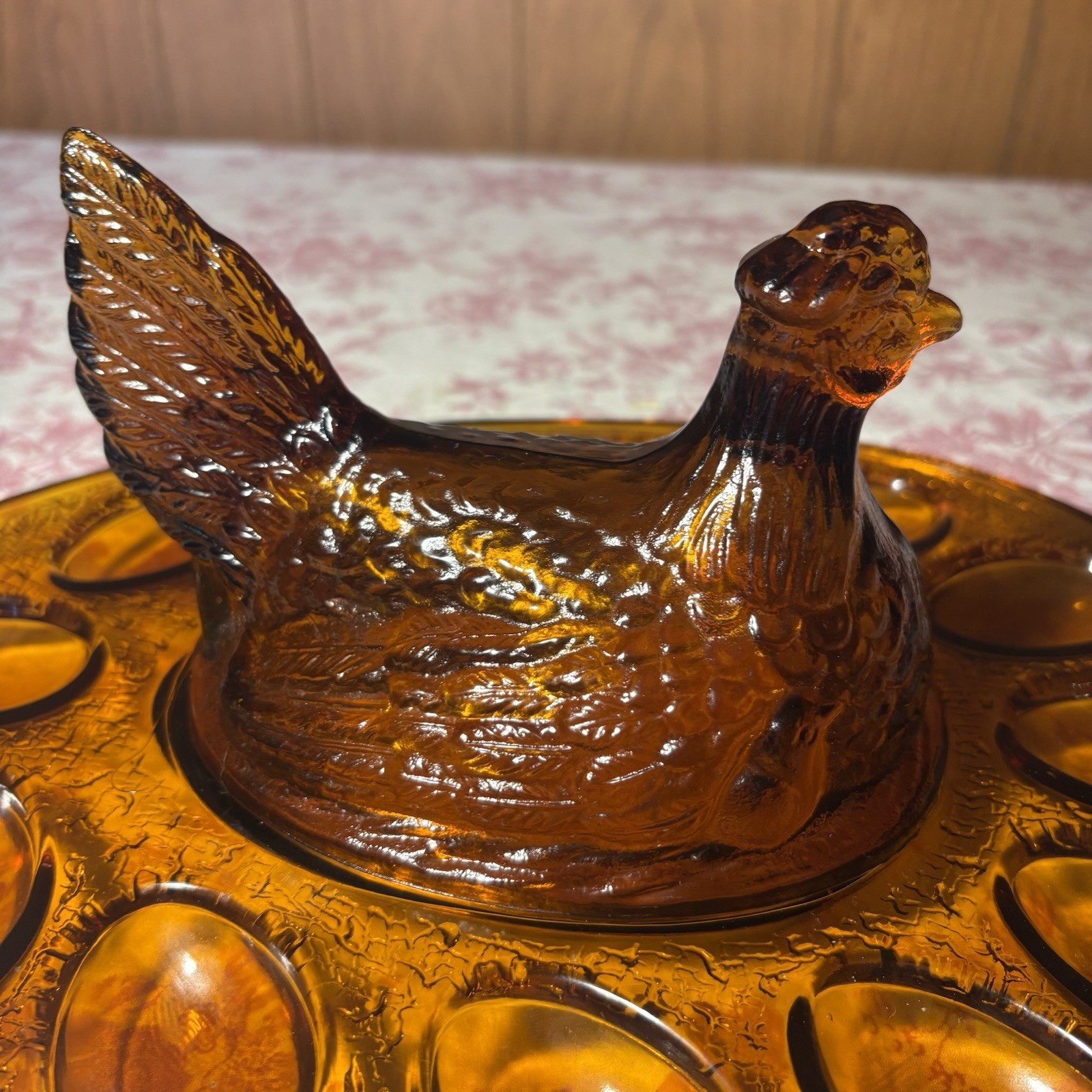 Vintage LE Smith Amber Glass Hen On Nest Chicken Deviled Egg Plate Rare HTF