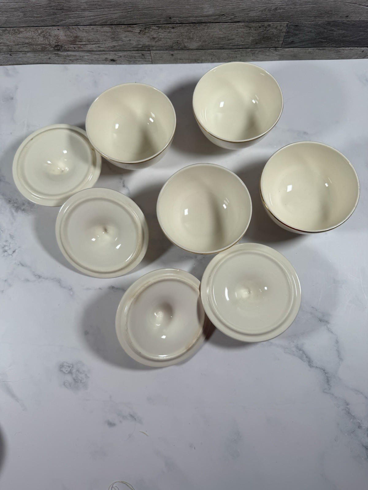 Taylor Smith Taylor Wheat Sugar Bowls Set of 4 Lidded Soup Bowls 1950s