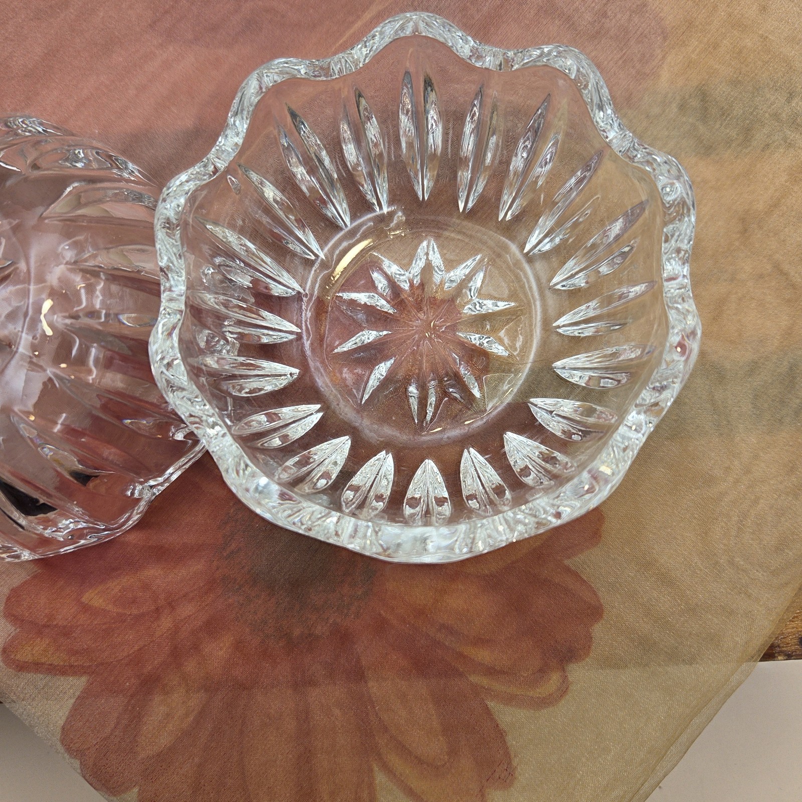 24% lead crystal covered trinket bowl