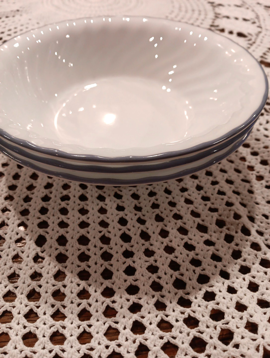 Corelle Bowls White Swirl With Blue Stripe 6 1/4 Inch Set Of 3🥀