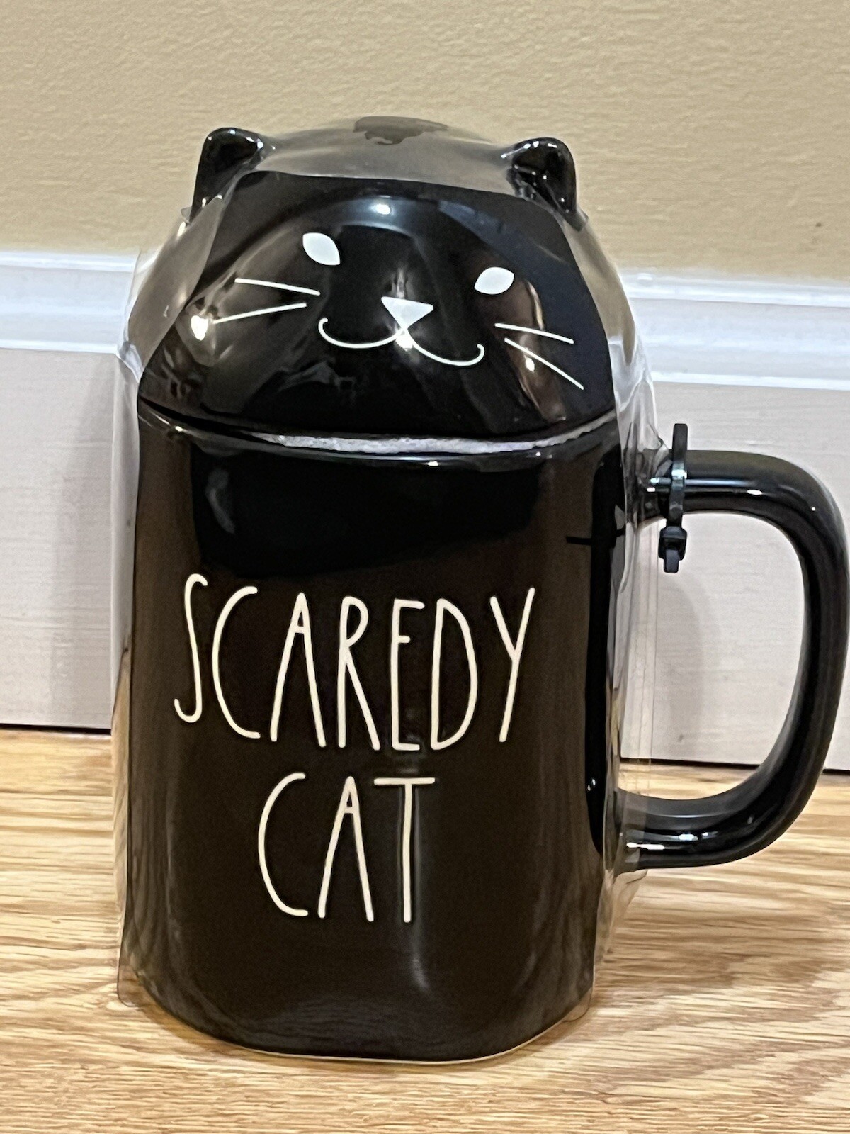 Rae Dunn by Magenta “Scaredy Cat” Black Mug w Cat Topper Brand New Halloween