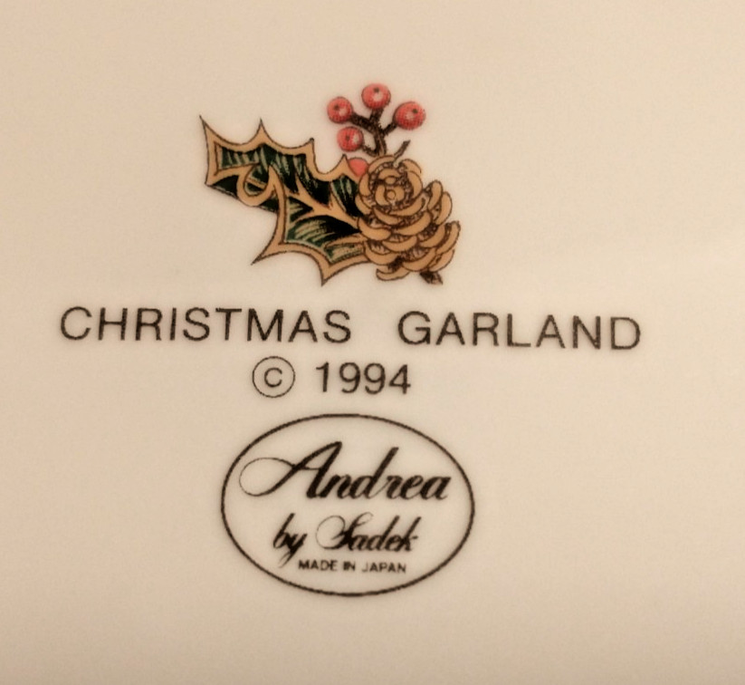 Andrea by Sadek Christmas Garland 1994 Fruit Dish 5.875″ wide x 1.25″ deep