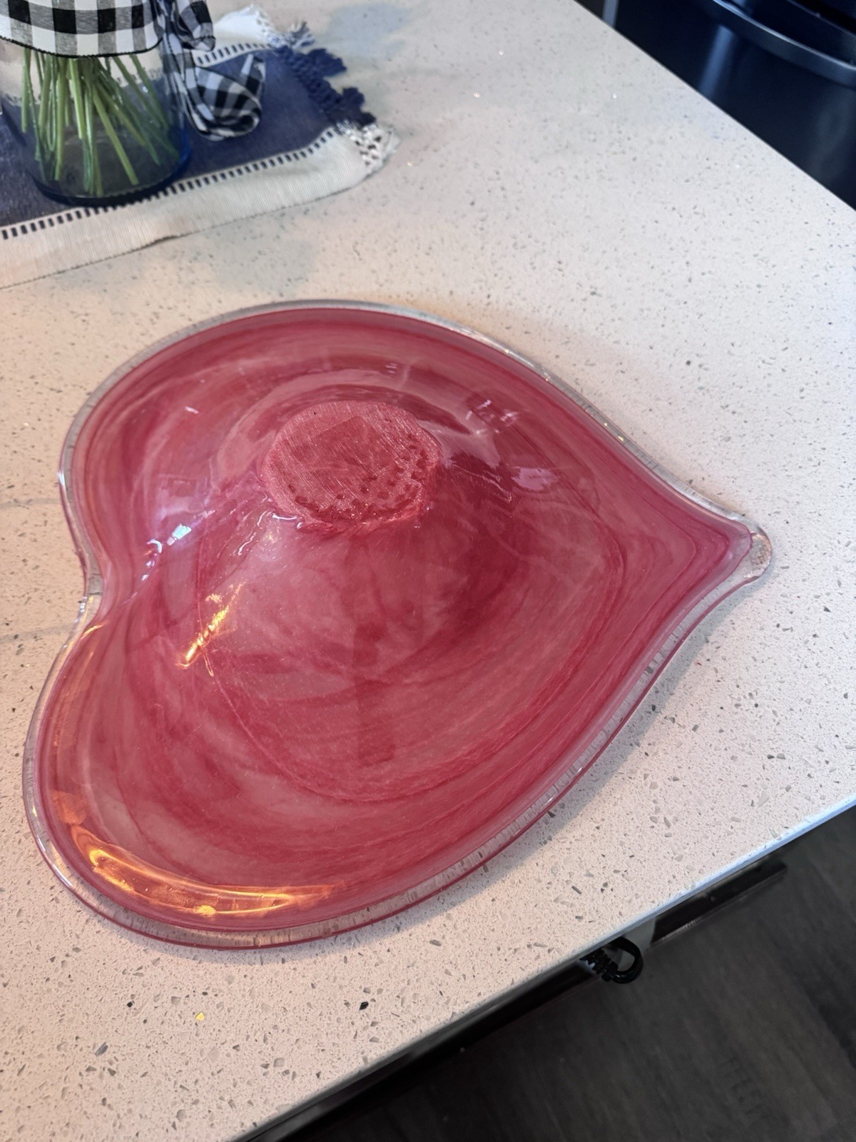 Large 16” Hand Blown Pink/Red Swirl Heart Art Glass Bowl Murano Style Centerpiec