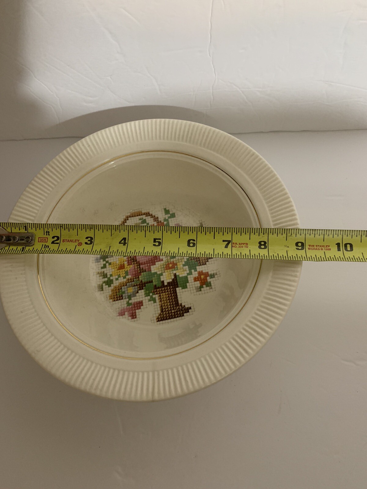 VICTORY SALEM CHINA VINTAGE 9” CERAMIC Serving Bowl FLORAL BASKET PP 23 K Rim