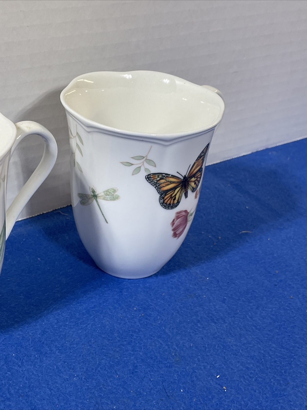 Lenox Butterfly Meadow Mugs Bees and Butterfly Set Of 3