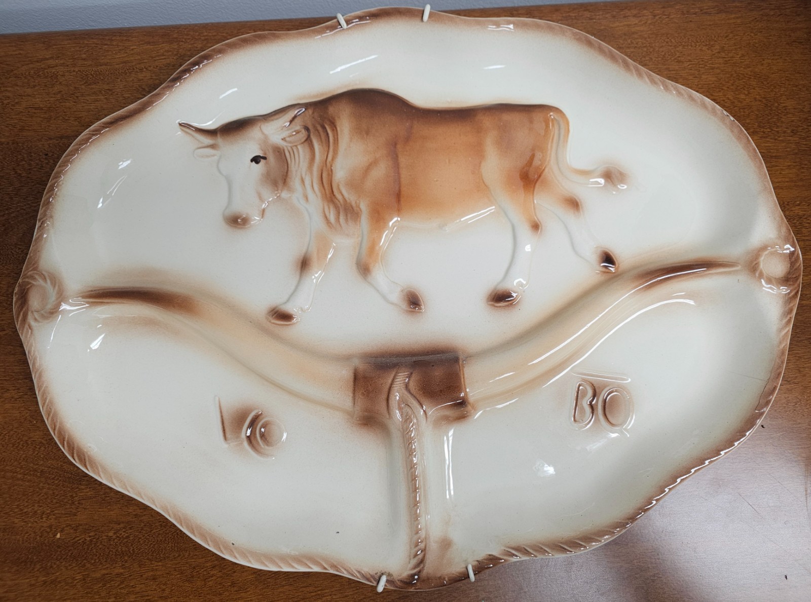 1959 LANE & COMPANY T-11 BULL LARGE CERAMIC SERVING PLATTER! 21 X 15. VAN NUYS