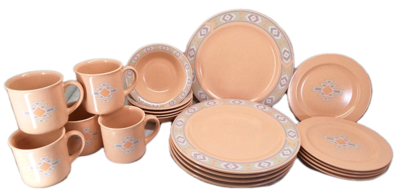 VTG TREASURE CRAFT SOUTHWEST 4Pc Dining Set Salad & Dinner Plate Bowl Mug *20Pcs