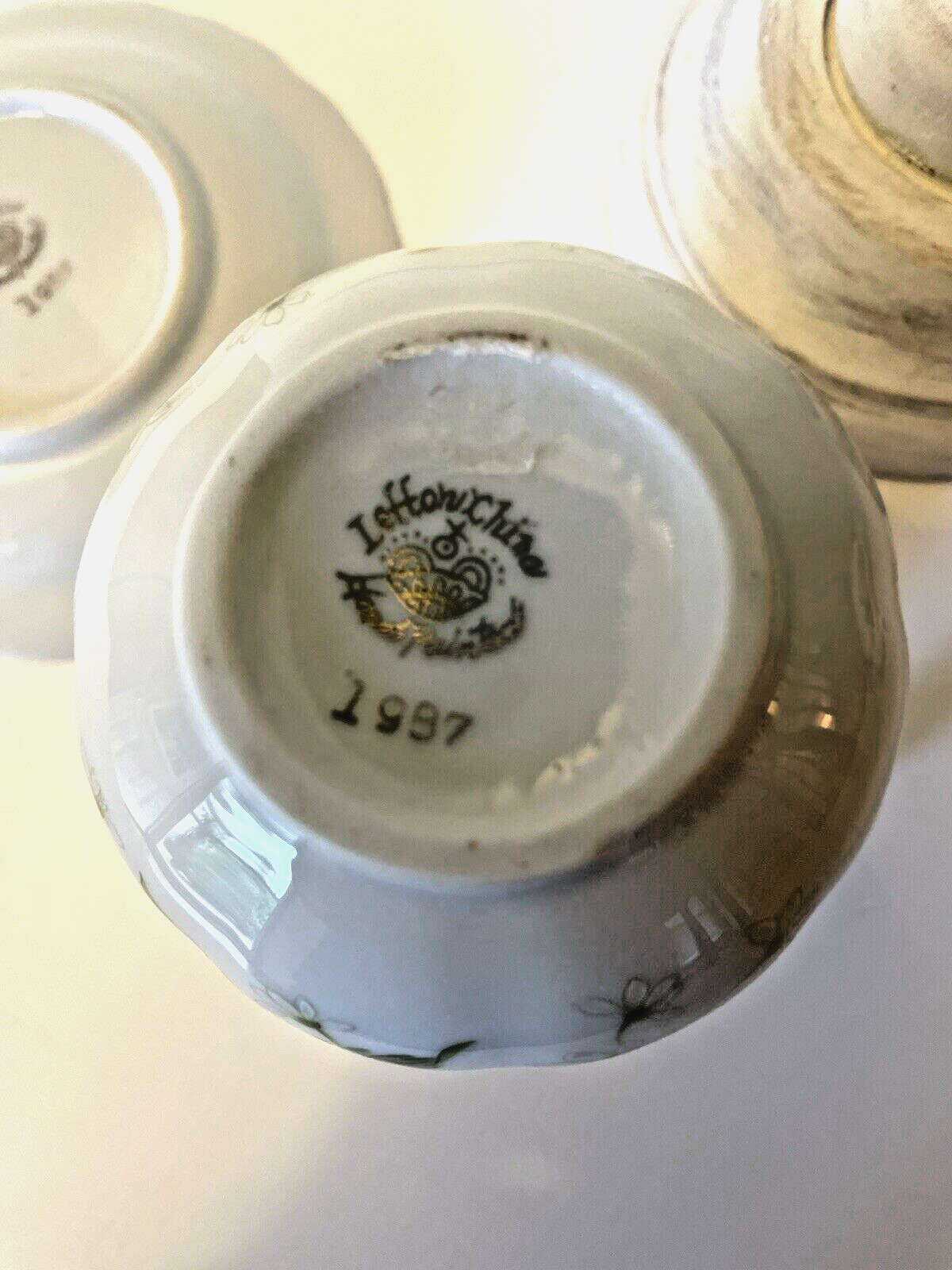 1987 Lefton China miniature pitcher creamer saucer White Daisy Floral Gold Trim