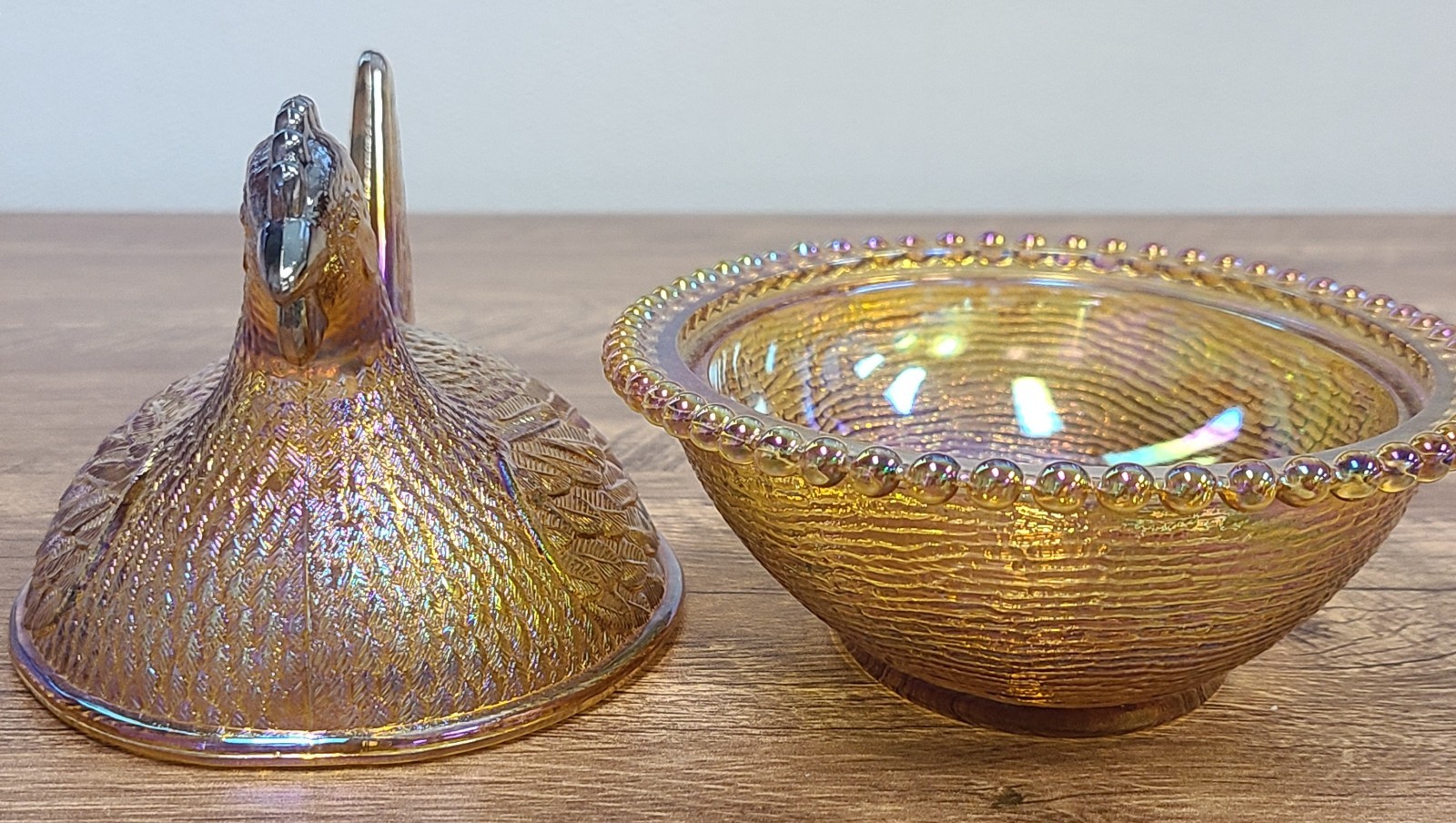 Indiana Glass Hen On Nest Iridescent Gold Carnival Vintage