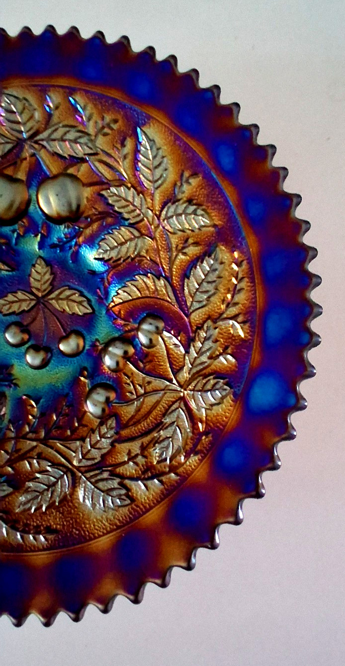 Northwood 9″ AMETHYST 3 FRUITS “STIPPLED” PLATE-BEAUTIFUL BLUE INTERIOR–
