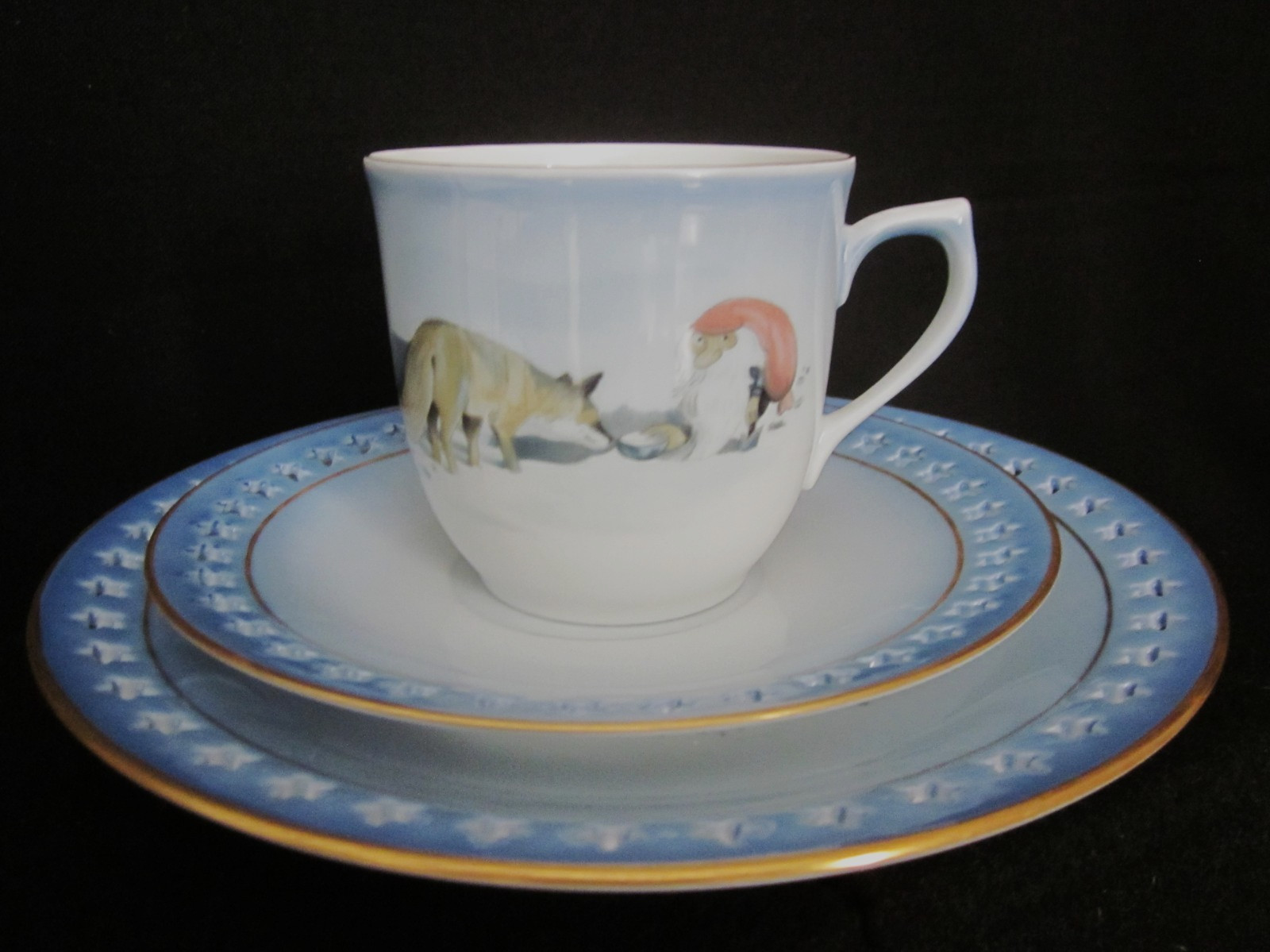 4 Piece Scandinavian Child’s Cup Saucer/Snack Plate + Coaster Tomte/Nisse & Fox