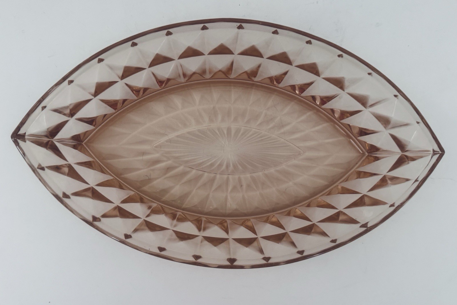 Jeannette Glass Windsor Pink Depression Large Oblong Boat Shaped Bowl 11 3/4″