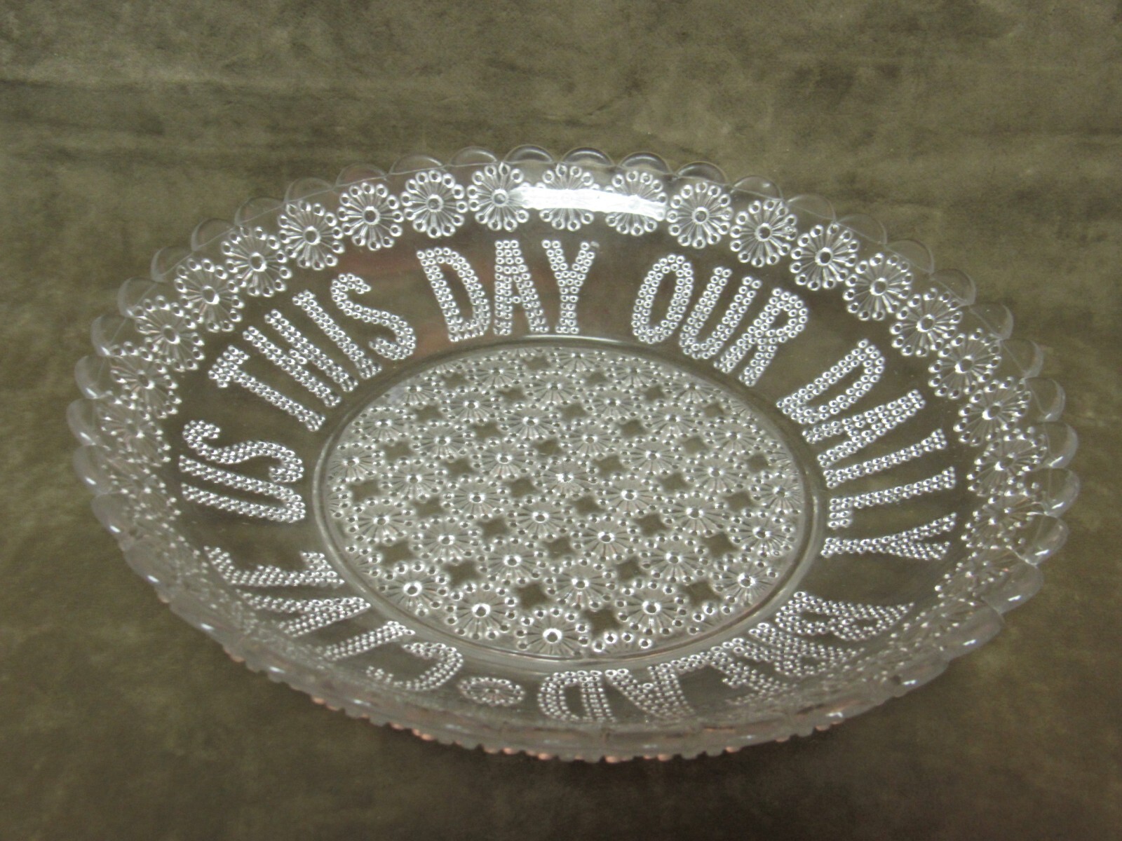 Victorian 1880’s Davidson Flint Glass England Clear Round Daily Bread Bowl/Plate