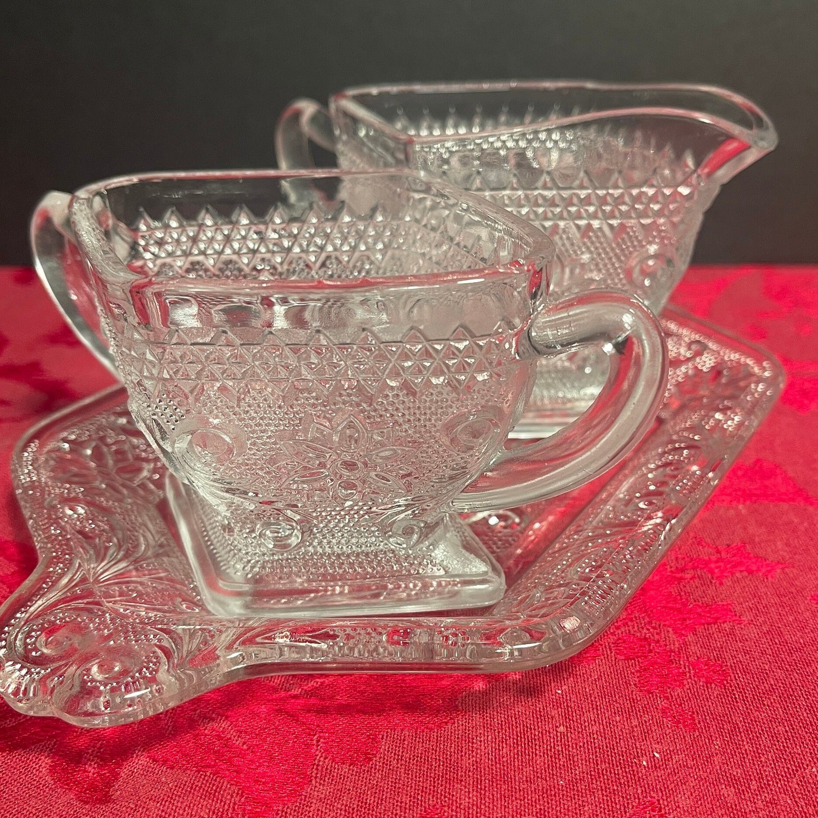 Indiana Glass TIARA Diamond Shape Cream Sugar Set w/ Underplate Sandwich Glass