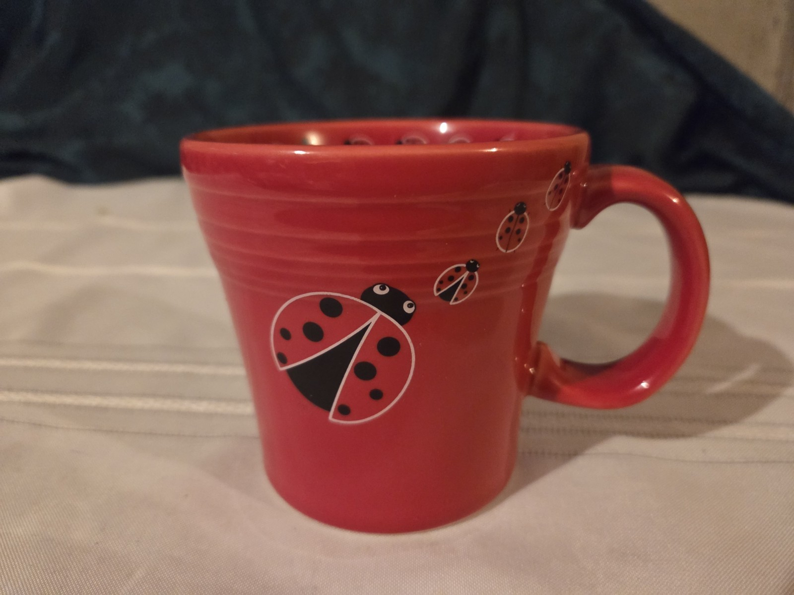 HLC Fiesta Scarlet Red Ladybug Tapered Mug Coffee Cup 15 oz.