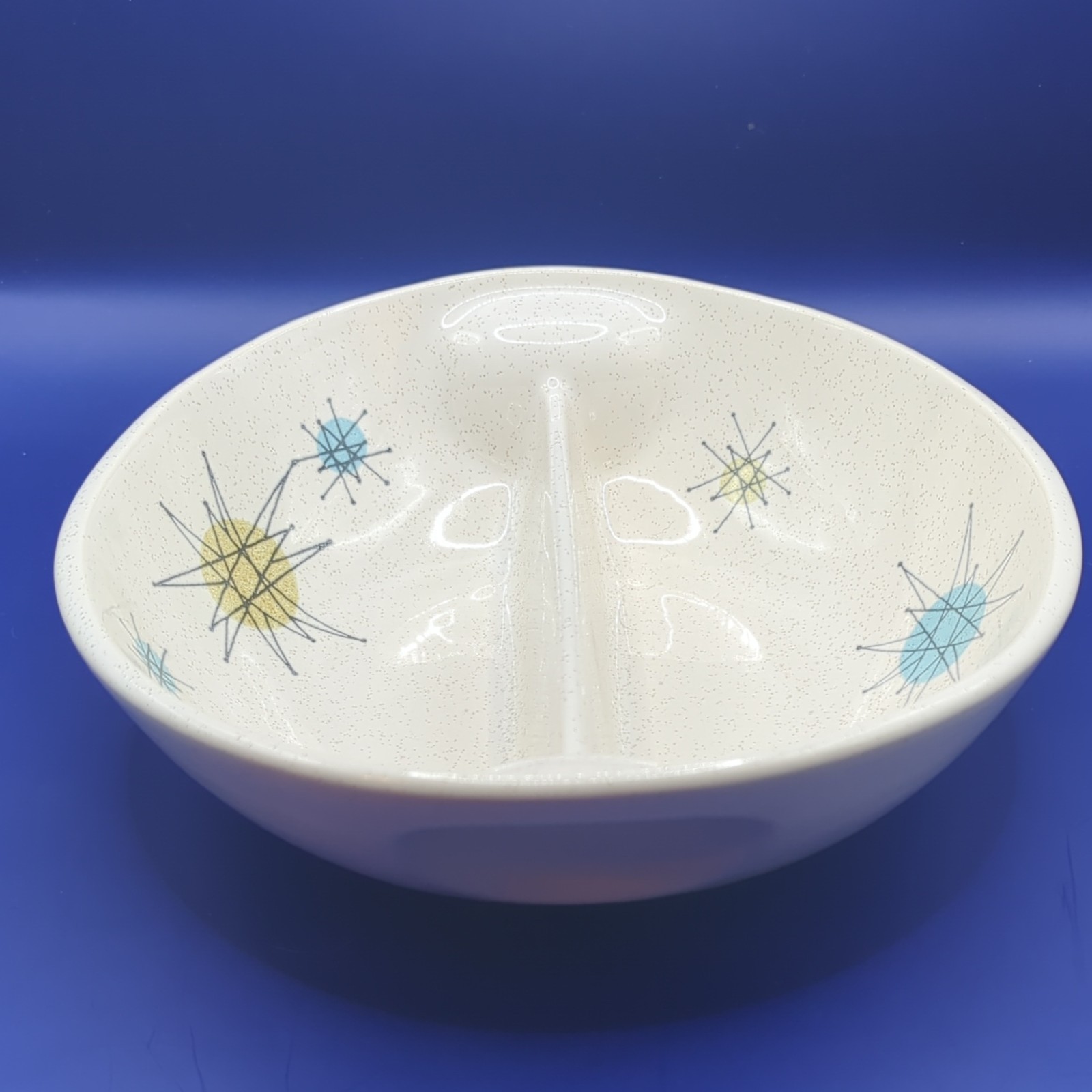 Midcentury Franciscan Starburst 8 1/4″ Divided Round Serving Bowl