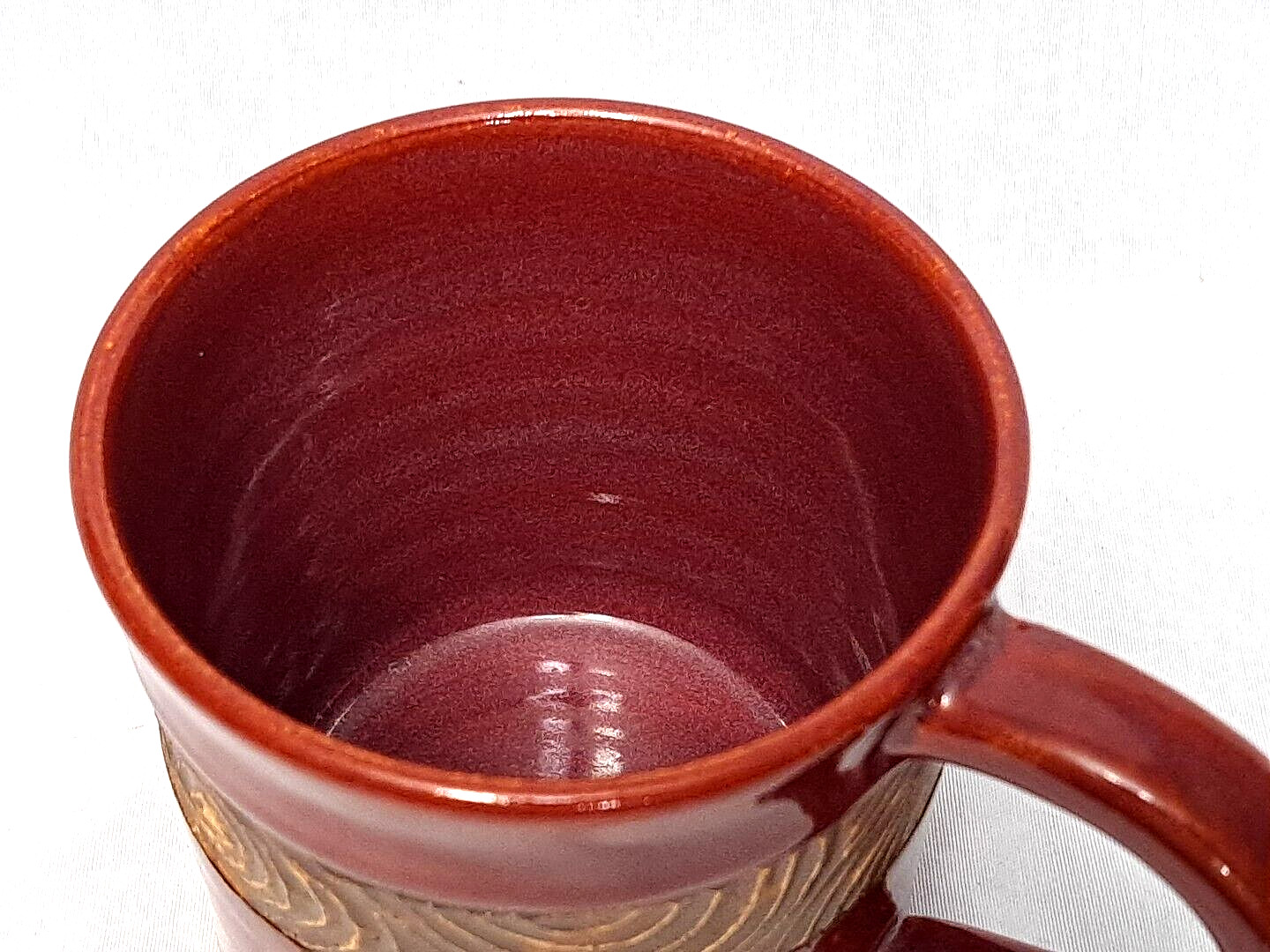 4 Studio Pottery Coffee Mugs Drip Glaze Native Island Look 18 Oz Carved Stamped