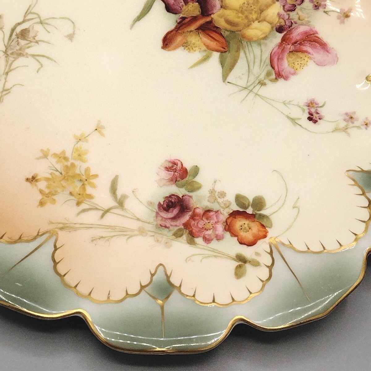 Royal Worcester Plate England Bone China 8½” Sage Scalloped Signed Antique Rare