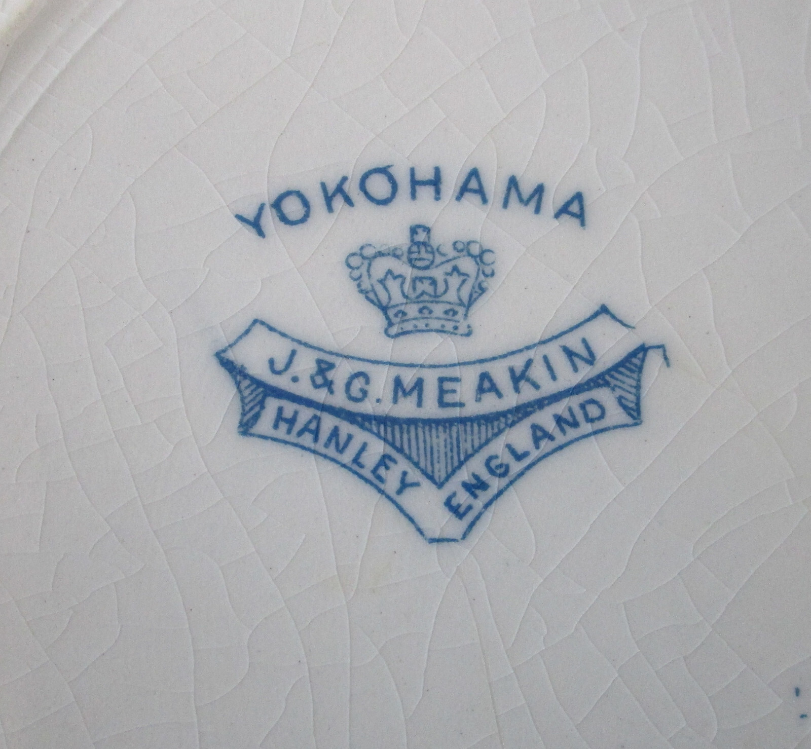 J & G Meakin Flow Blue With Gold Yokohama Salad Plate 9″ , Set of 9 “AS IS”