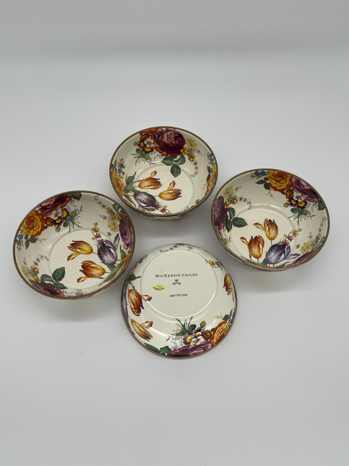 Mackenzie Childs White Flower Market Everyday Bowls Set of 4 UNUSED RARE!