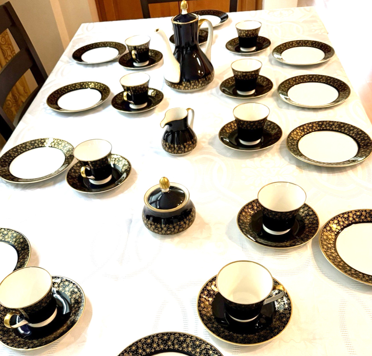 Vintage Echt Weimar Kobalt & Gold Harmonie Pattern Coffee/Tea Set #7243 total 35