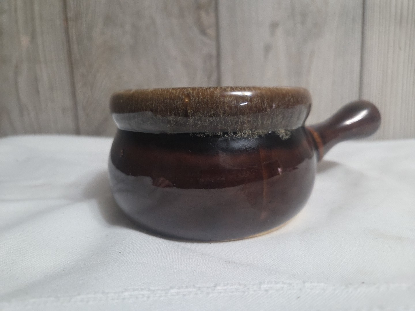 UNMARKED Pottery Brown Drip Glaze Handled SOUP / CHILI BOWL, no lid, just 1, VTG