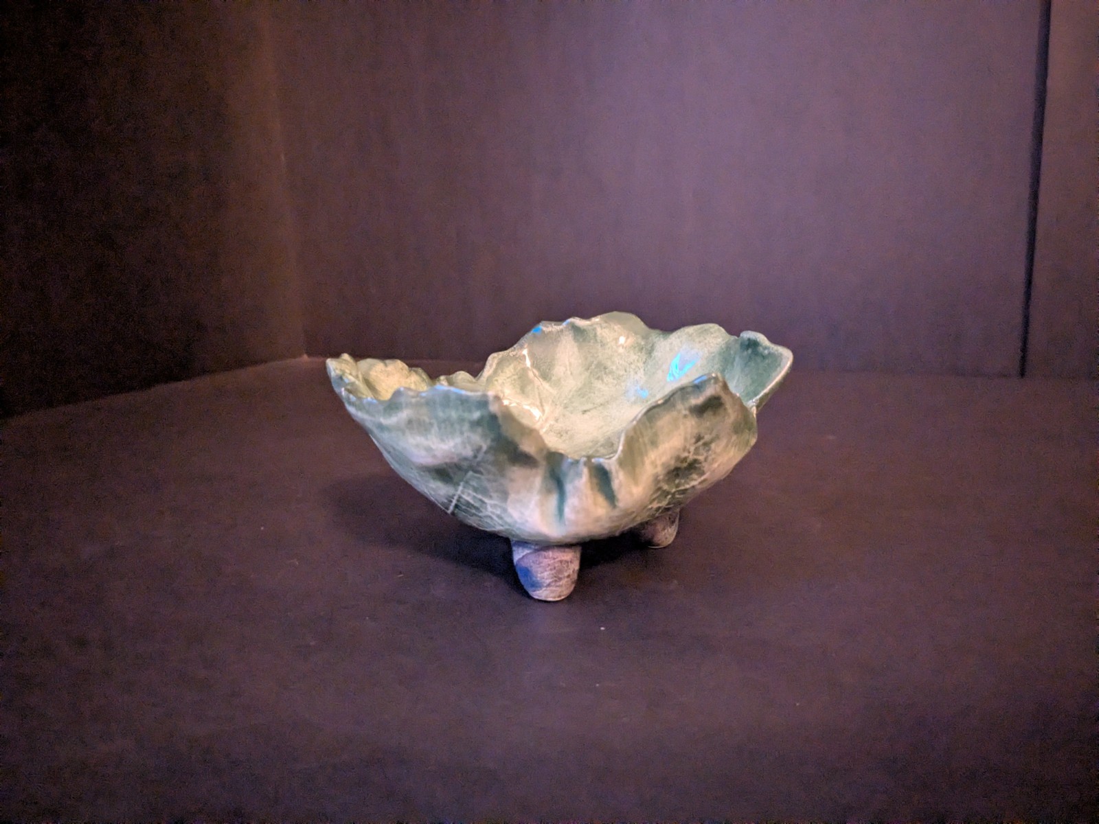 Vintage Vietri Foglia Leonardo Majolica Green Porcelain Leaf Glazed Bowl Italy