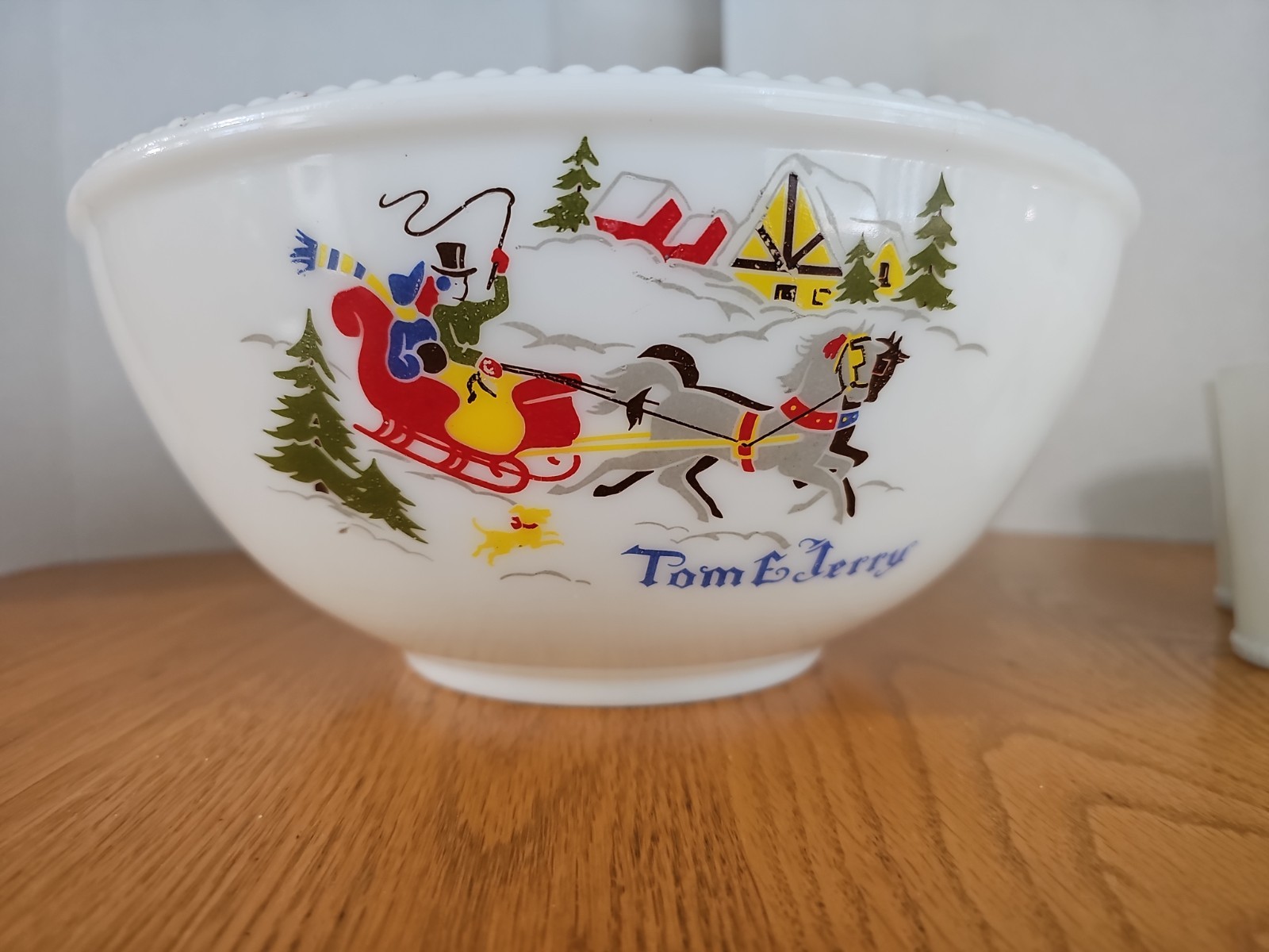 Vintage Tom & Jerry Milk Glass Beaded Punch Bowl & 11 Cups Sleigh Horses