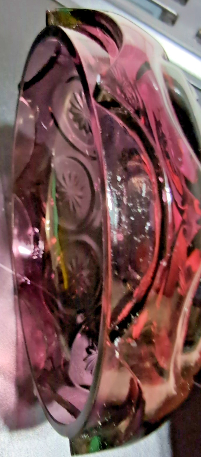 Vintage LE Smith Amethyst Glass Moon & Stars Lidded Compote/Candy Dish 8″