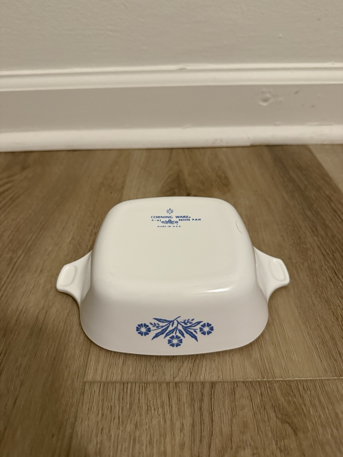 VTG Corning Ware P-41-B Blue Cornflower Petite Casserole w/Plastic Lid