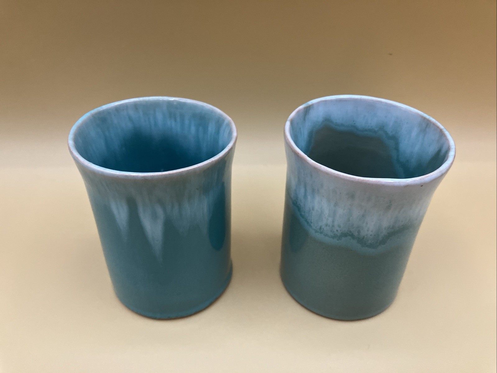 (2) Studio Art Pottery Coffee Tea Cup Cup Hand Thrown Drip Glaze Artist Signed