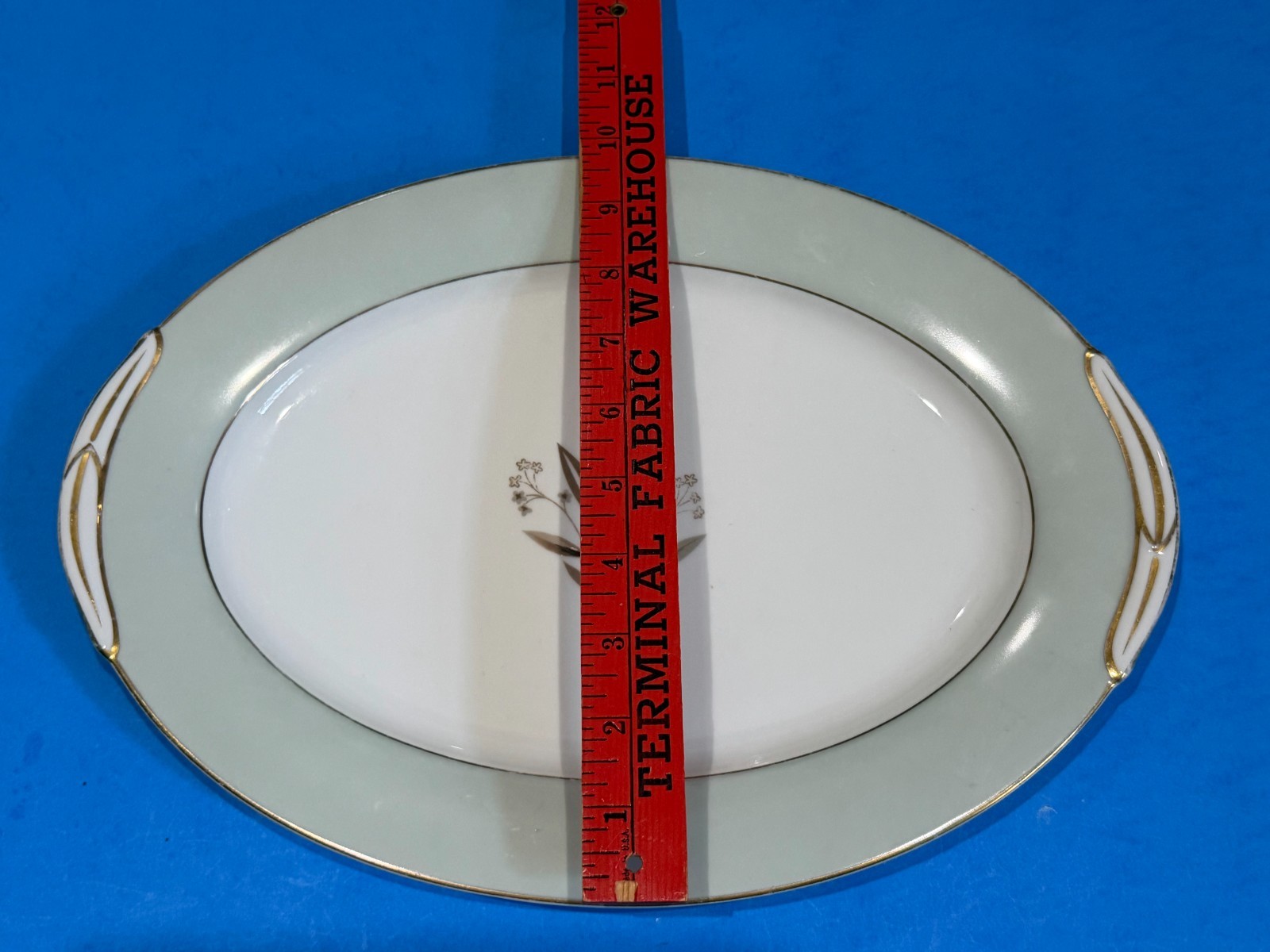 VTG Noritake Carlisle Oval Platter 5544 Green White Gold Trim Floral Ctr *READ*