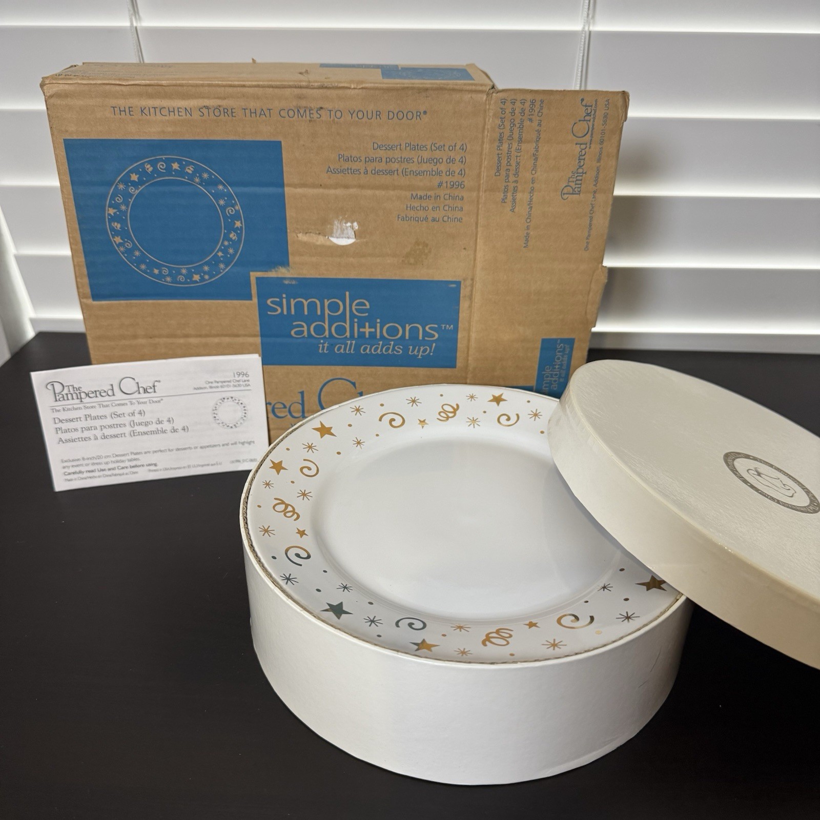 Pampered Chef Celebration Party Dessert/Salad Plates Set of 4 w/Box Gold Stars