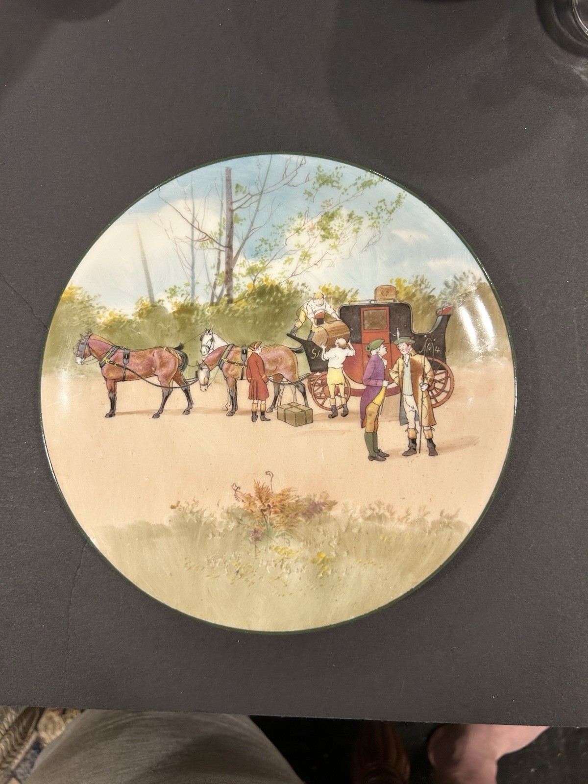 ROYAL DOULTON COACHING DAYS BLUE SKY 9″ CABINET PLATE (E2768)