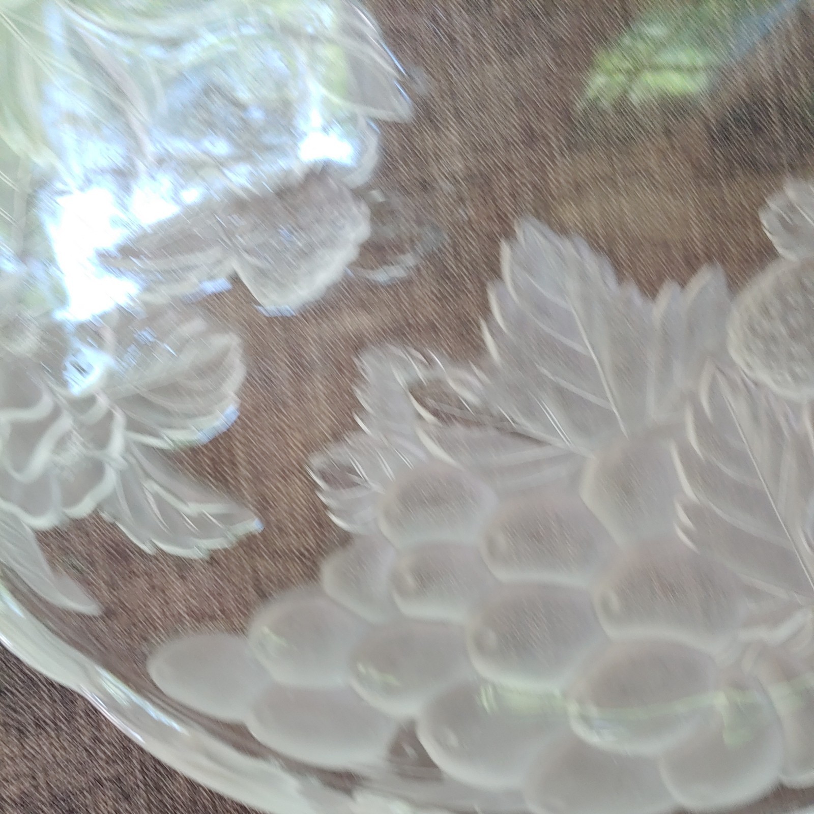 Vintage 14” Berries & Grapes Serving Platter Clear & Frosted