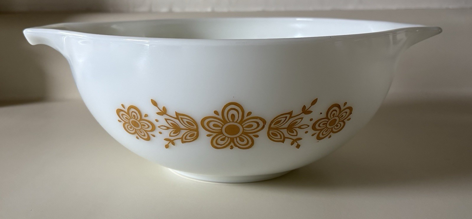 Vintage PYREX Butterfly Gold Cinderella Nesting Mixing Bowl 443