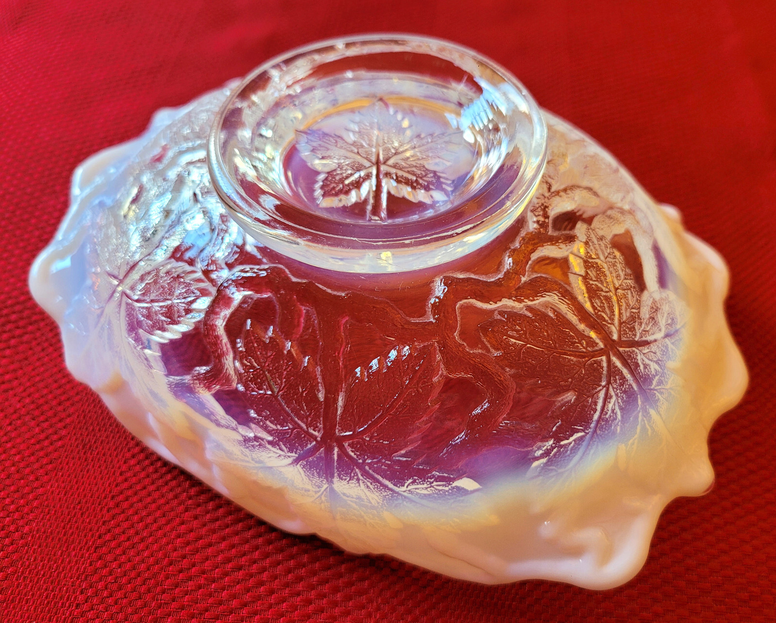 *ANTIQUE* 1905 NORTHWOOD *AUTUMN LEAVES* Oval WHITE Opalescent EAPG CURVED BOWL