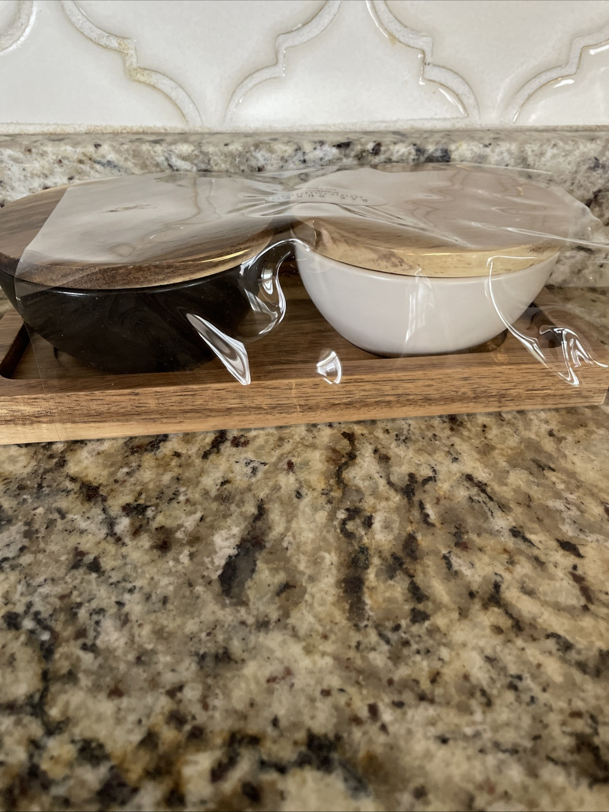 Rae Dunn SALT PEPPER Seasoning Prep Mixing Bowls W/ Wood Lids & Tray NEW