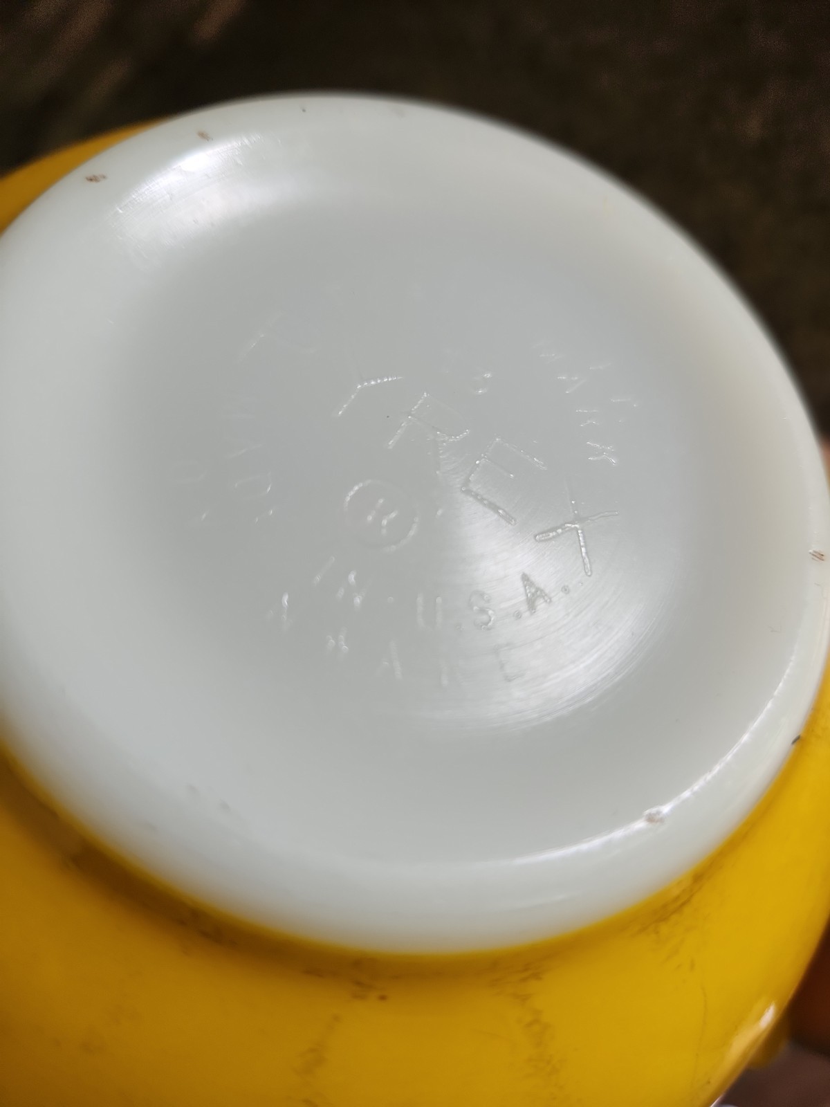 Vintage PYREX Daisy Yellow Cinderella Nesting Mixing bowls #443 & #441