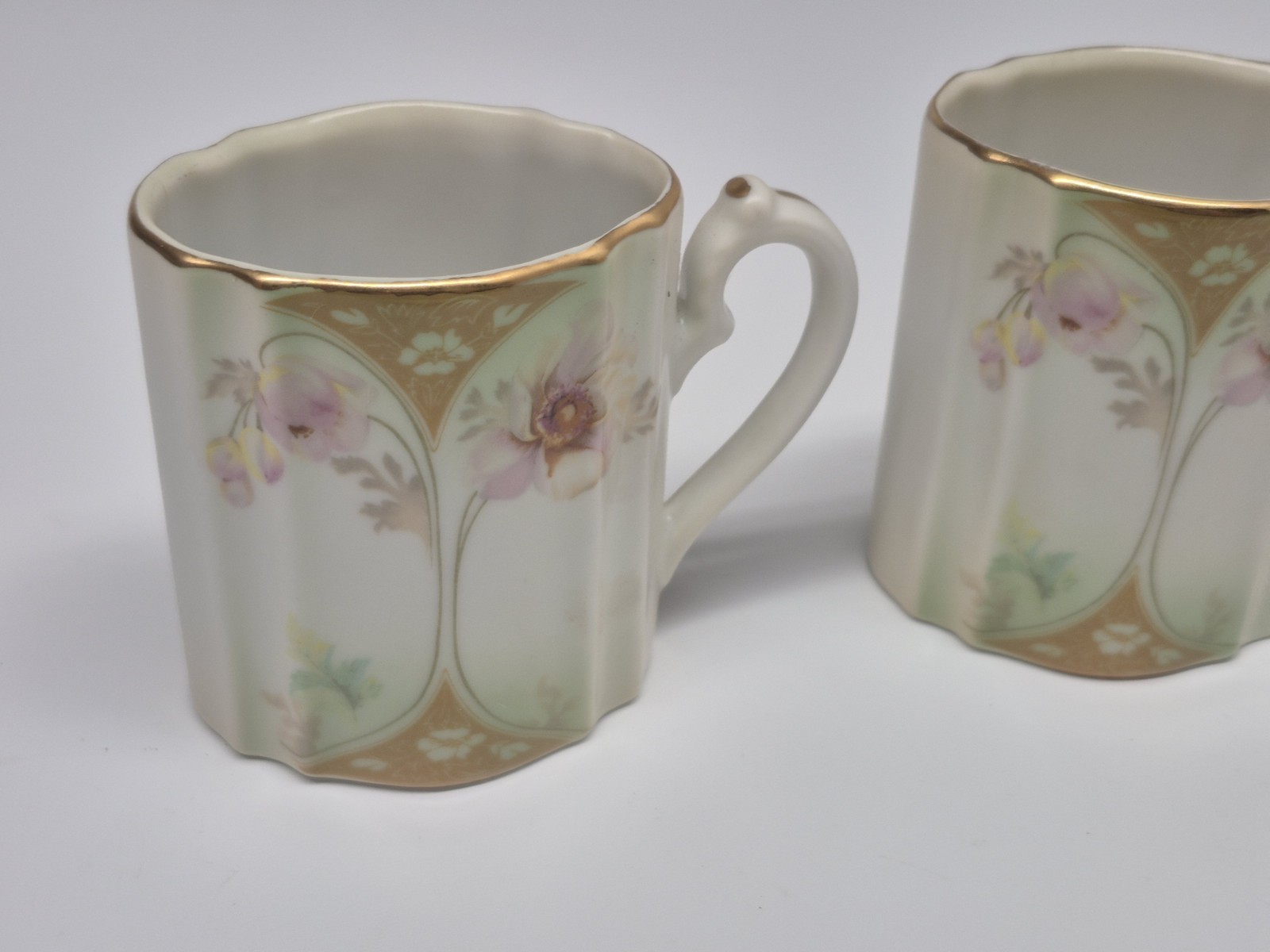 Vintage Antique RS Prussia Suhl Set Of 3 Cups Flowers Gold Trim