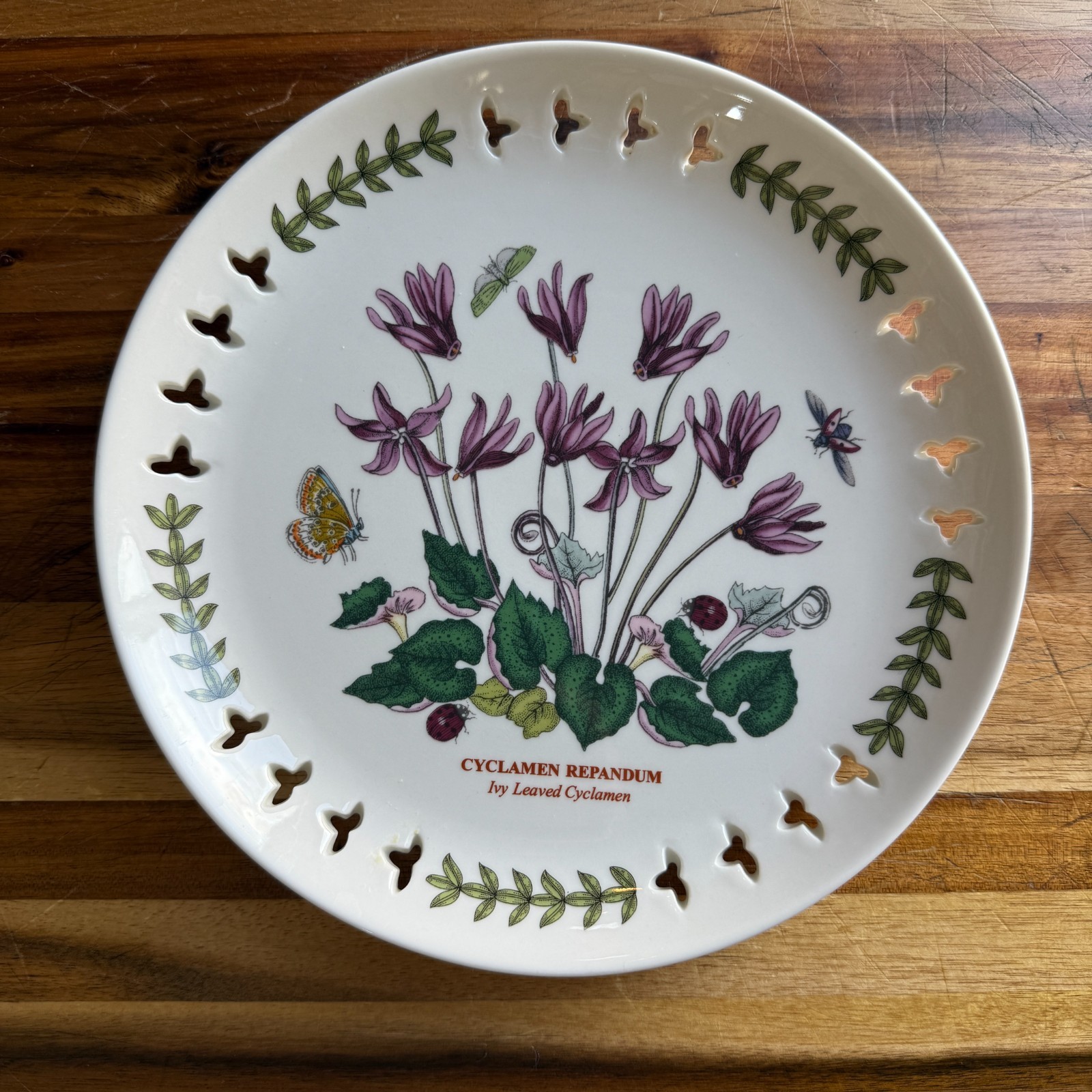 Botanic Garden Portmeirion Pierced Edge Plates 8.5″ Salad/Dessert- Set of 3
