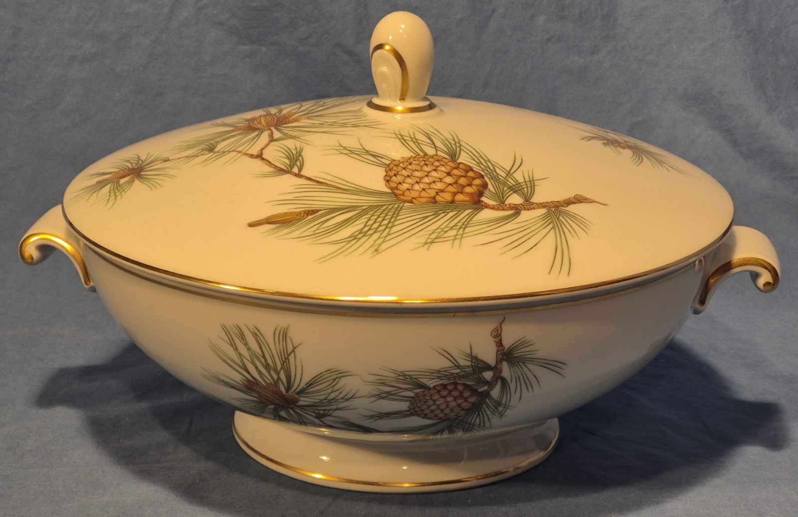 Rosenthal Aida PINE NEEDLE 9″ Round Vegetable Bowl w/ Lid, Germany EUC