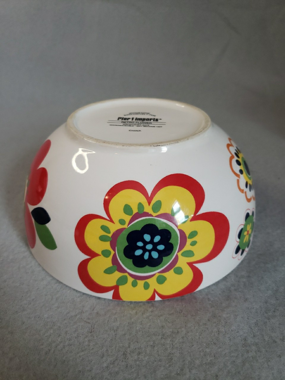 Pier 1 Retro Flower Ironstone Bowl 6.5 in Groovy Colorful Floral Dish