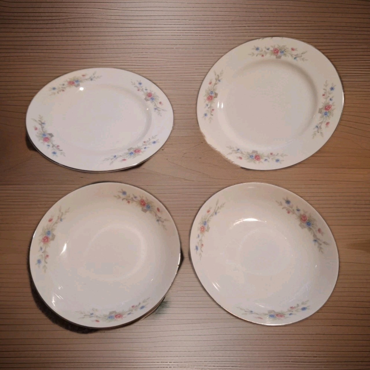 Florenteen Fine China Fantasia Japan Soup Bowls 5.5in & Saucers 6.5in Set of 4