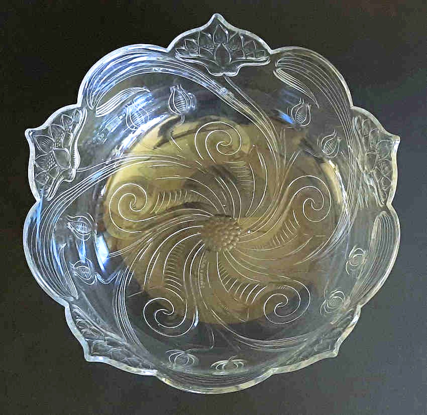IMPORTANT ANTIQUE STEVENS & WILLIAMS CUT CRYSTAL FREDERICK CARDER BOWL