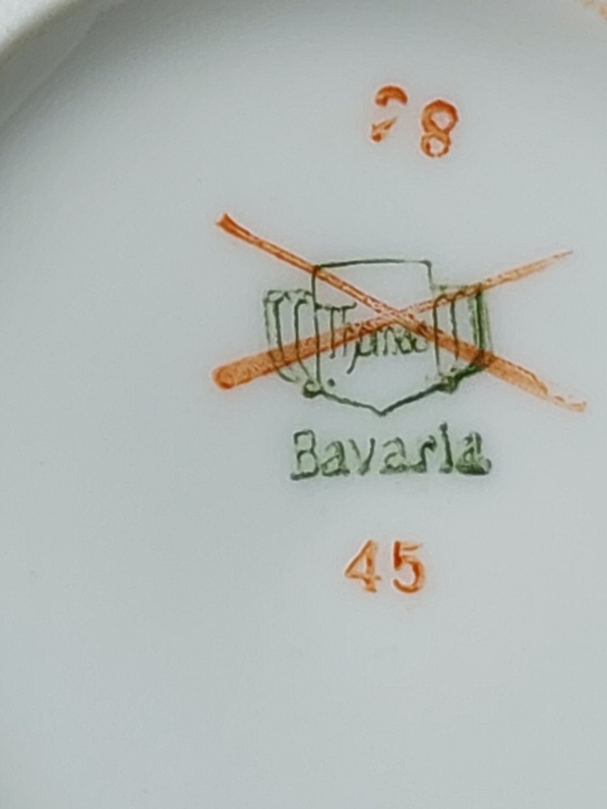 haviland limoges china gold rim Has Very Small Chip In The Top Edge, SEE Picture