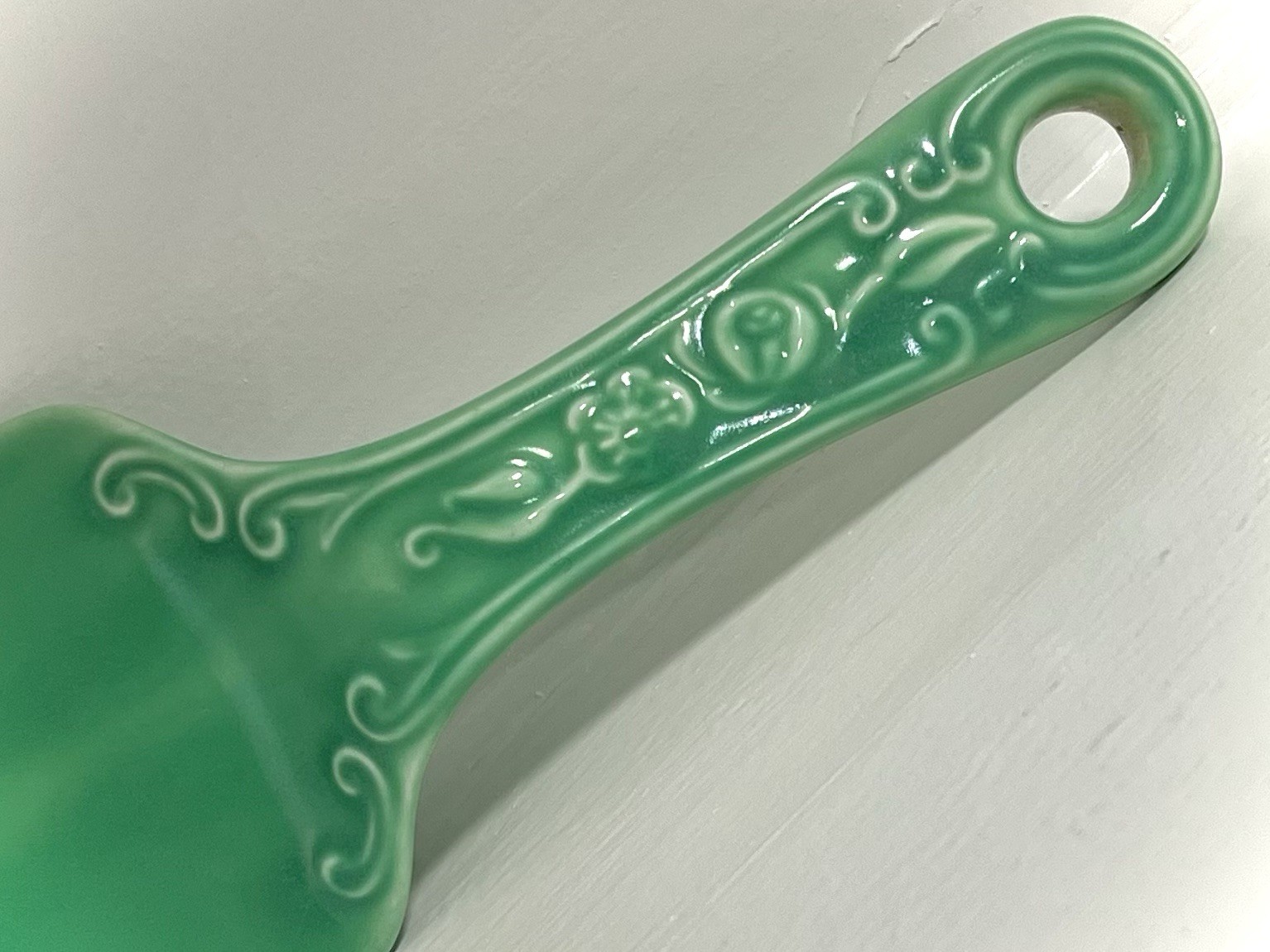 Fiesta Original Green Cake Server, rare & perfect, HLC 1936