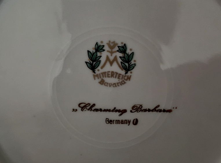 Mitterteich Bavaria “Charming Barbara” Salad/Dessert Plate ~ 7.75 in~Germany