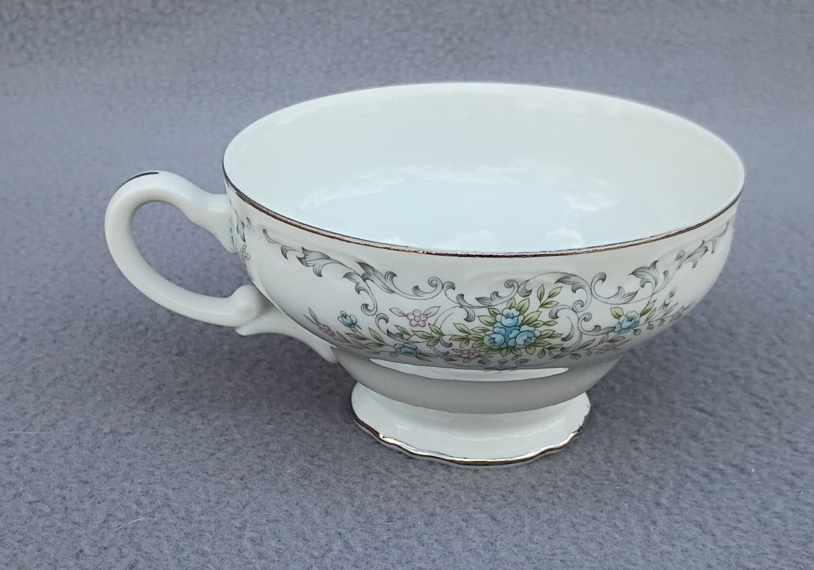 Norleans – Theresa – Tea / Coffee Cup – 2 1/4″ Tall
